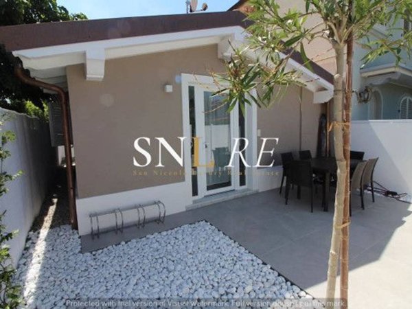 casa indipendente in vendita a Forte dei Marmi