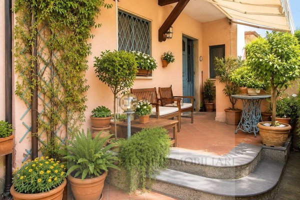casa indipendente in vendita a Forte dei Marmi