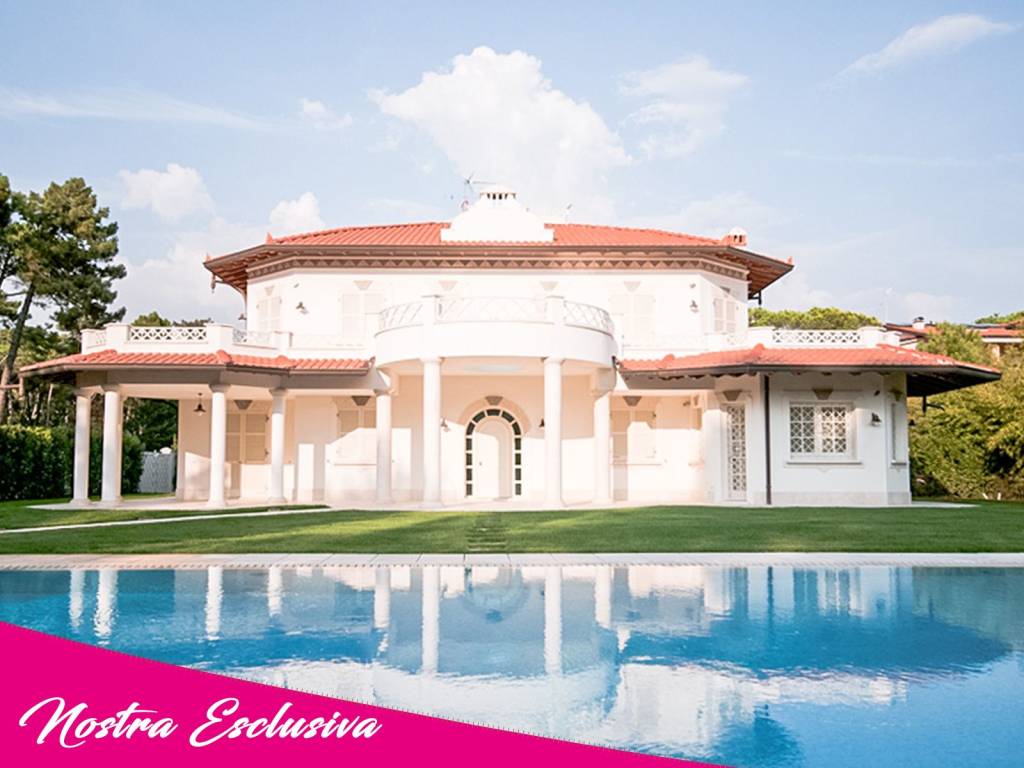 casa indipendente in vendita a Forte dei Marmi in zona Vittoria Apuana