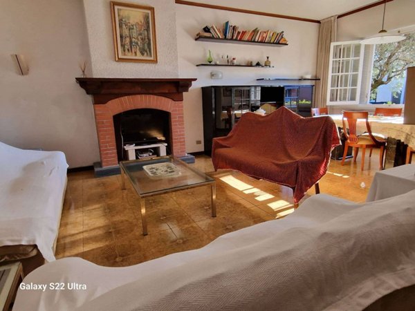 appartamento in vendita a Forte dei Marmi in zona Vaiana