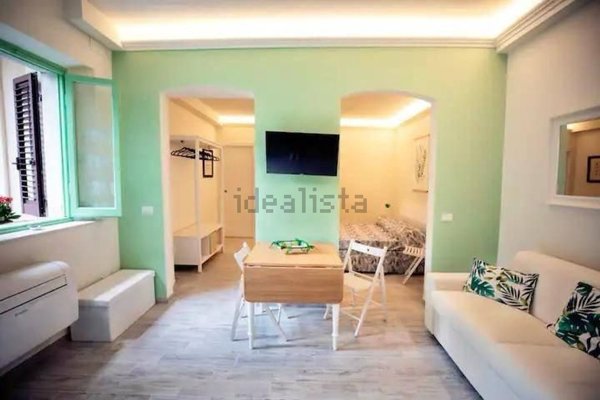 appartamento in vendita a Forte dei Marmi in zona Roma Imperiale