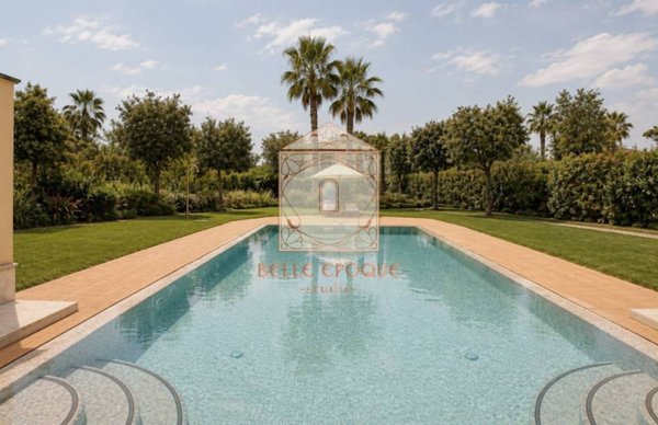 casa indipendente in vendita a Forte dei Marmi in zona Vittoria Apuana