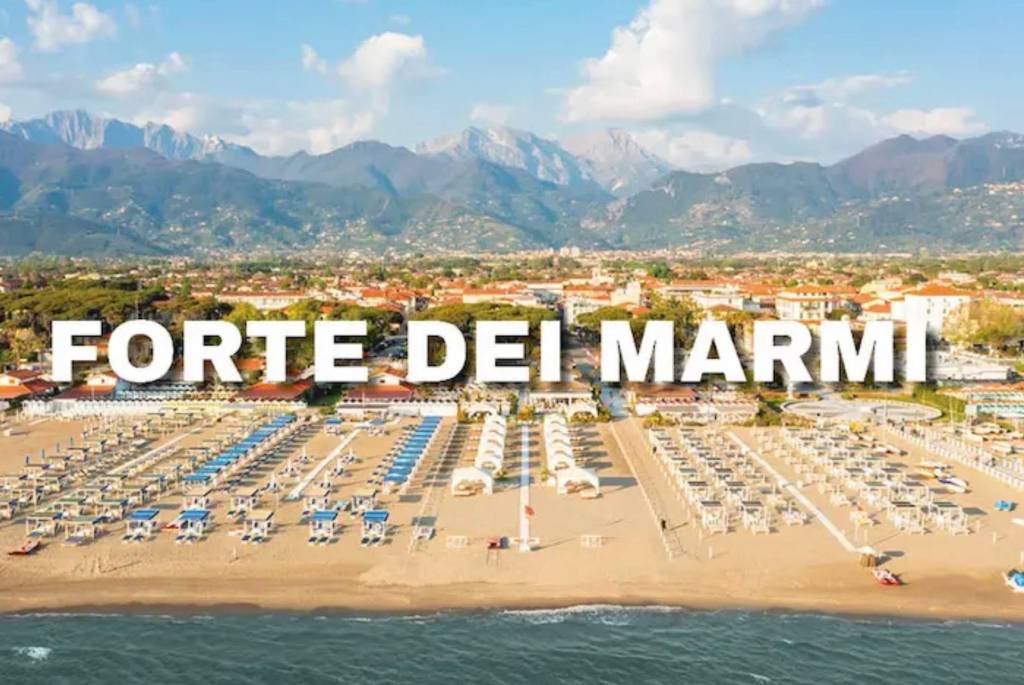 casa indipendente in vendita a Forte dei Marmi