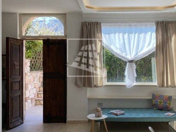 casa indipendente in vendita a Forte dei Marmi in zona Vittoria Apuana