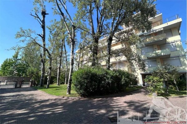 appartamento in vendita a Forte dei Marmi in zona Vaiana