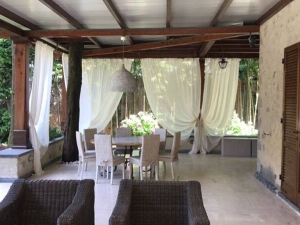casa indipendente in vendita a Forte dei Marmi in zona Roma Imperiale