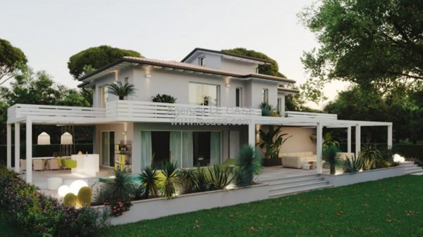 casa indipendente in vendita a Forte dei Marmi in zona Vittoria Apuana
