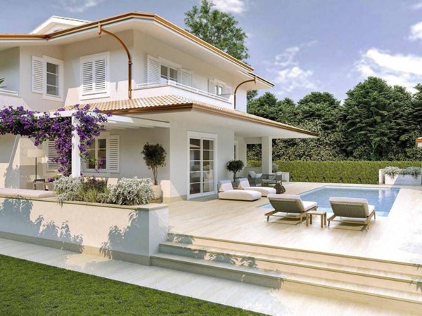casa indipendente in vendita a Forte dei Marmi in zona Vaiana