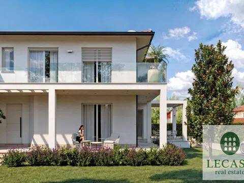 casa indipendente in vendita a Forte dei Marmi in zona Vittoria Apuana