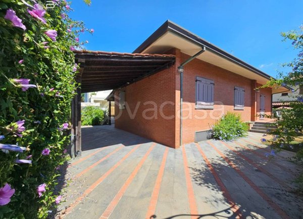 casa indipendente in vendita a Forte dei Marmi