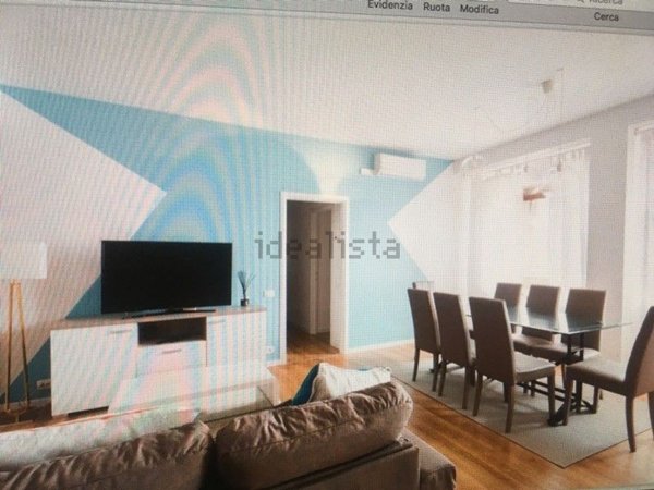 appartamento in vendita a Forte dei Marmi in zona Roma Imperiale