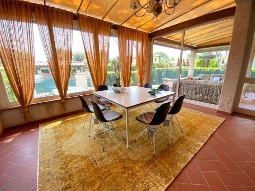 casa indipendente in vendita a Forte dei Marmi in zona Vittoria Apuana