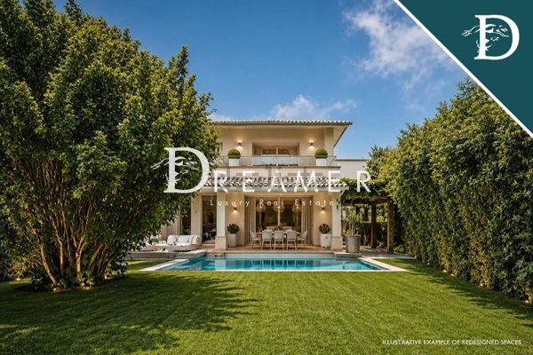 casa indipendente in vendita a Forte dei Marmi in zona Vittoria Apuana