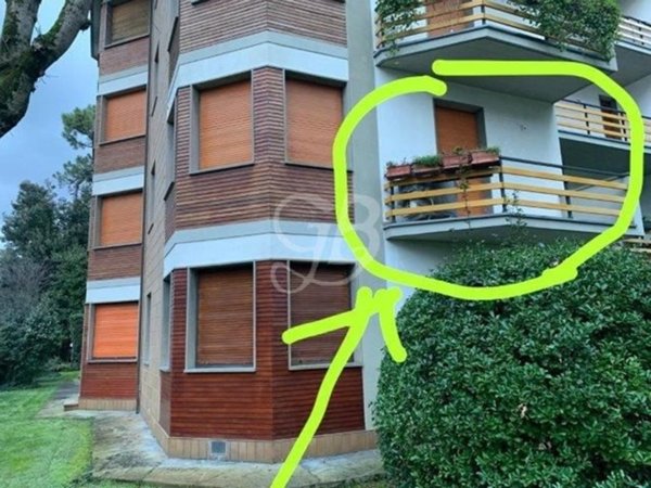 appartamento in vendita a Forte dei Marmi in zona Roma Imperiale