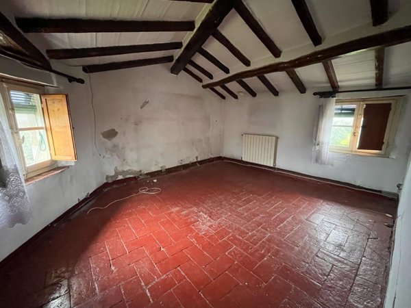 casa indipendente in vendita a Forte dei Marmi in zona Vaiana