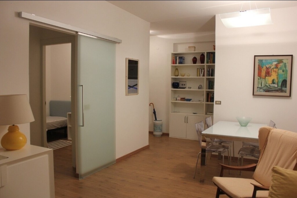 appartamento in vendita a Forte dei Marmi in zona Roma Imperiale
