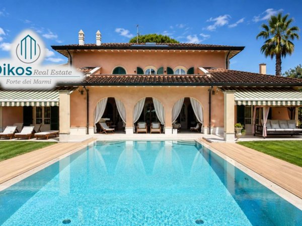 casa indipendente in vendita a Forte dei Marmi in zona Vittoria Apuana