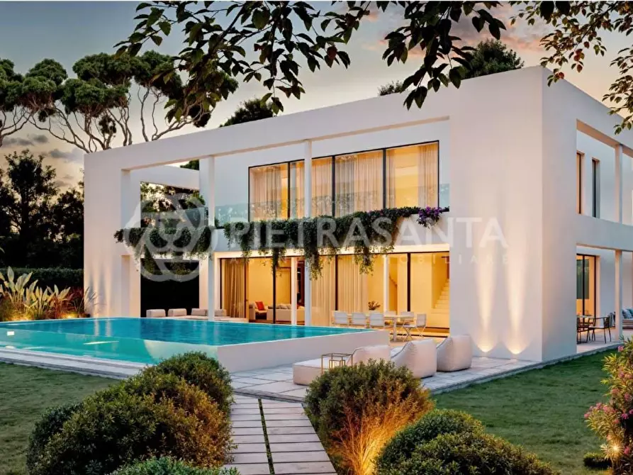 casa indipendente in vendita a Forte dei Marmi in zona Roma Imperiale