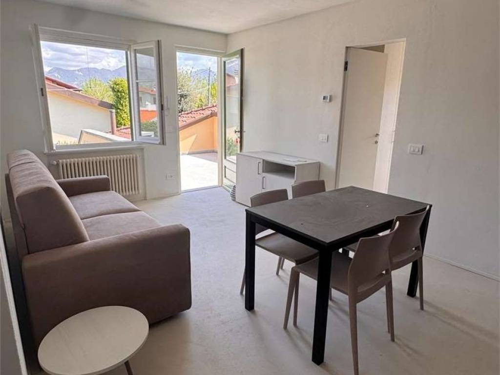 appartamento in vendita a Forte dei Marmi in zona Vittoria Apuana