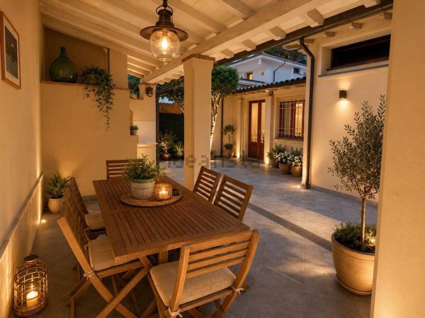 casa indipendente in vendita a Forte dei Marmi in zona Vittoria Apuana