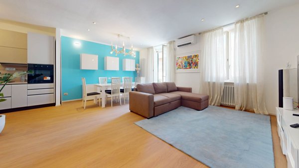 appartamento in vendita a Forte dei Marmi in zona Roma Imperiale