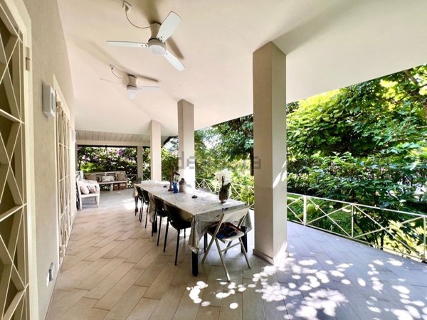 casa indipendente in vendita a Forte dei Marmi in zona Vittoria Apuana