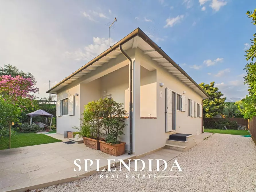 casa indipendente in vendita a Forte dei Marmi