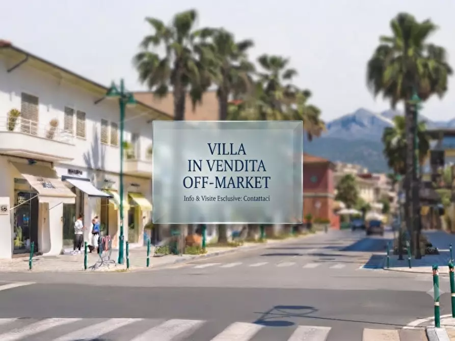 casa indipendente in vendita a Forte dei Marmi