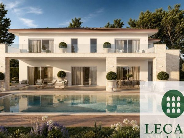 casa indipendente in vendita a Forte dei Marmi in zona Roma Imperiale
