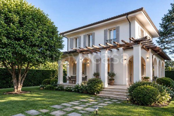 casa indipendente in vendita a Forte dei Marmi in zona Vittoria Apuana