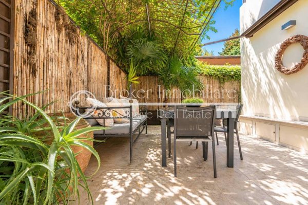 casa indipendente in vendita a Forte dei Marmi