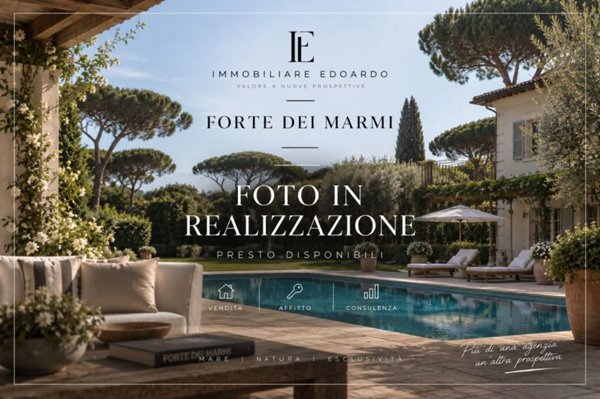 casa indipendente in vendita a Forte dei Marmi in zona Roma Imperiale