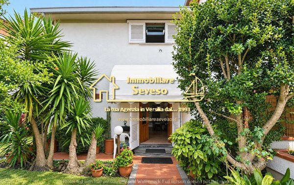 casa indipendente in vendita a Forte dei Marmi in zona Vaiana