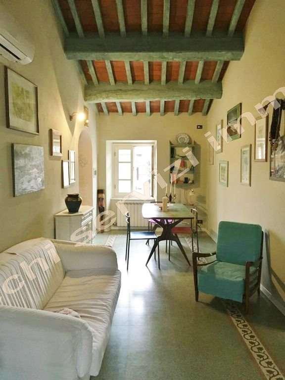 appartamento in vendita a Forte dei Marmi in zona Roma Imperiale
