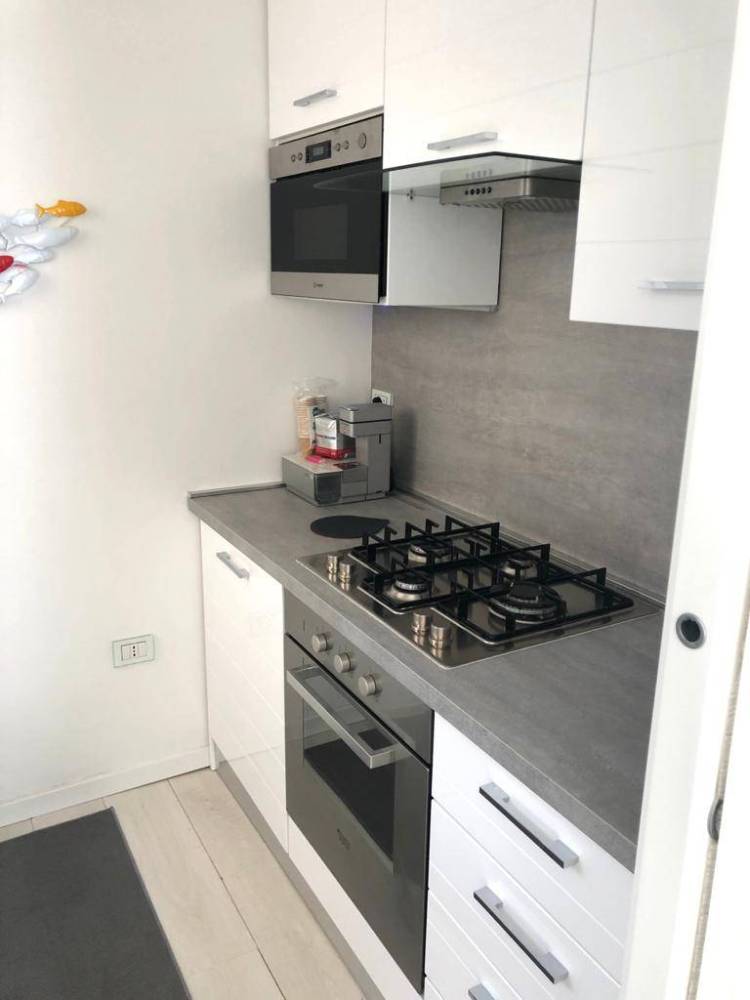 appartamento in vendita a Forte dei Marmi in zona Roma Imperiale