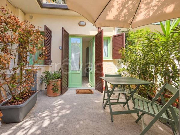 appartamento in vendita a Forte dei Marmi in zona Roma Imperiale