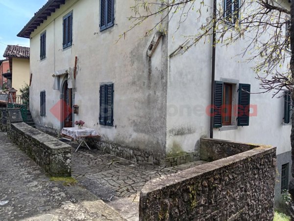 appartamento in vendita a Fosciandora