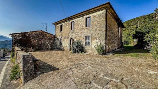 casa indipendente in vendita a Fosciandora in zona Migliano