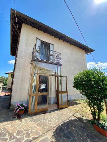 casa indipendente in vendita a Fosciandora in zona Treppignana