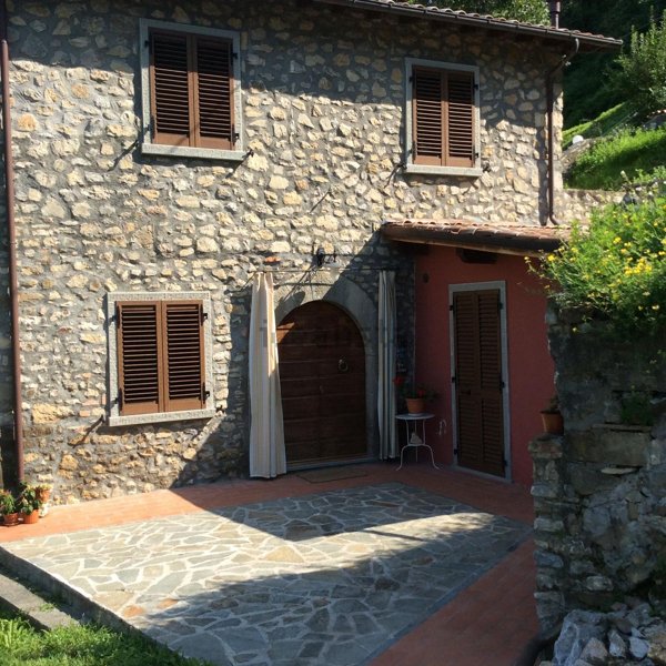 casa indipendente in vendita a Fosciandora