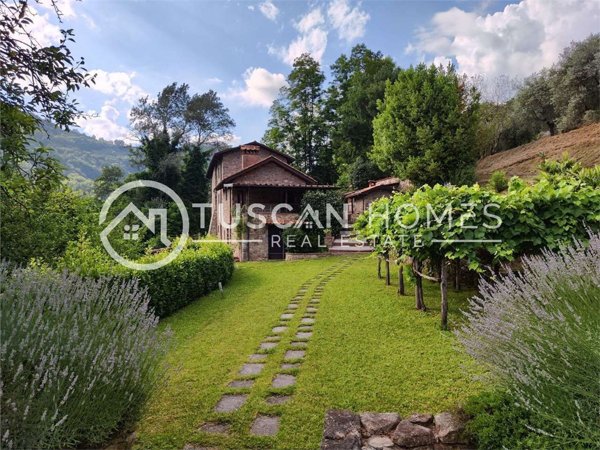 casale in vendita a Fosciandora