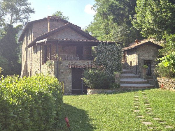 casa indipendente in vendita a Fosciandora