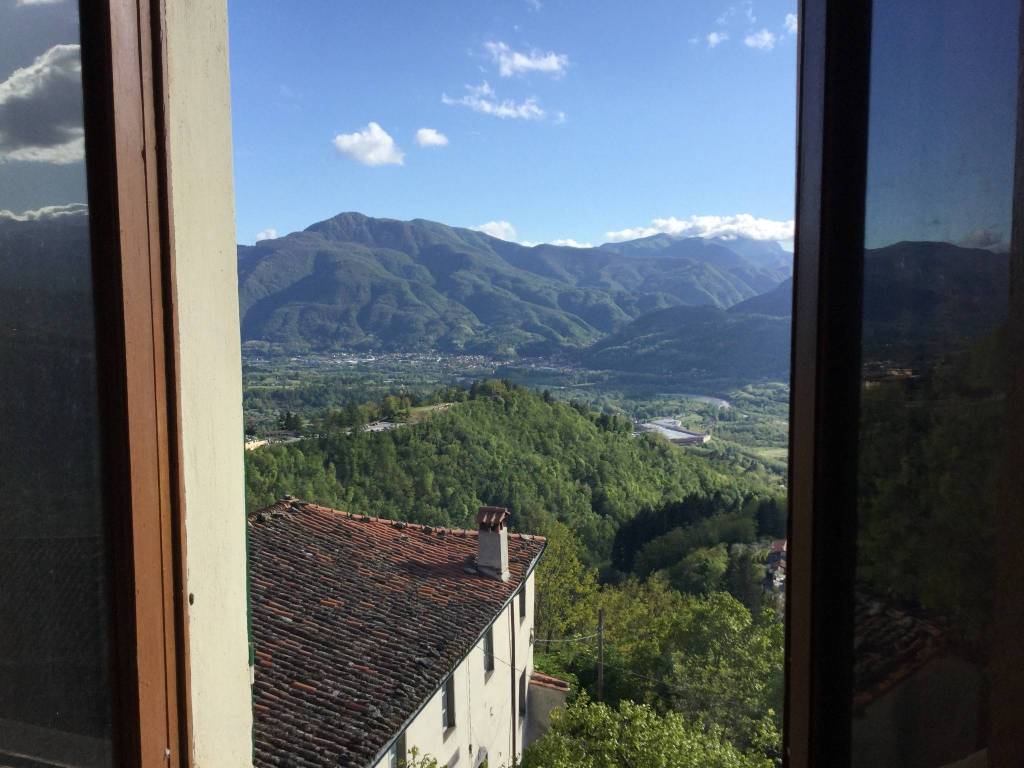 casa indipendente in vendita a Fosciandora in zona Treppignana