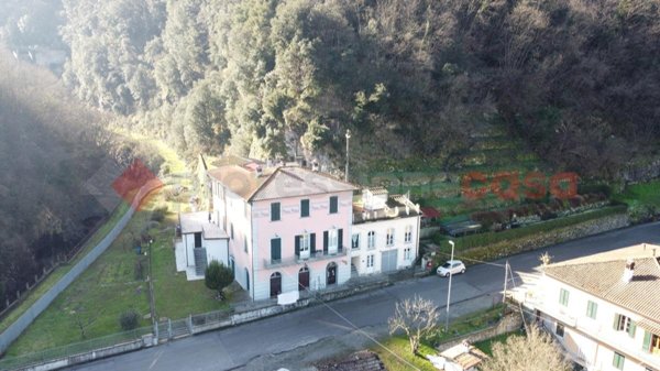 casa indipendente in vendita a Gallicano