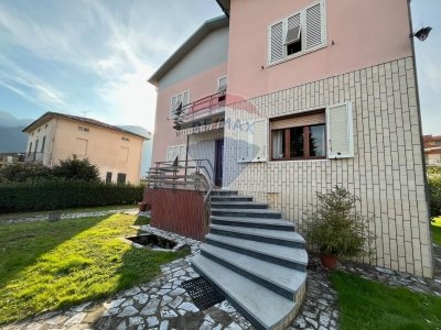 casa indipendente in vendita a Gallicano