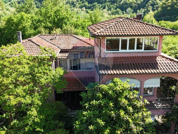 casa indipendente in vendita a Gallicano