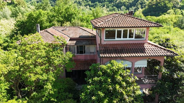 casa indipendente in vendita a Gallicano