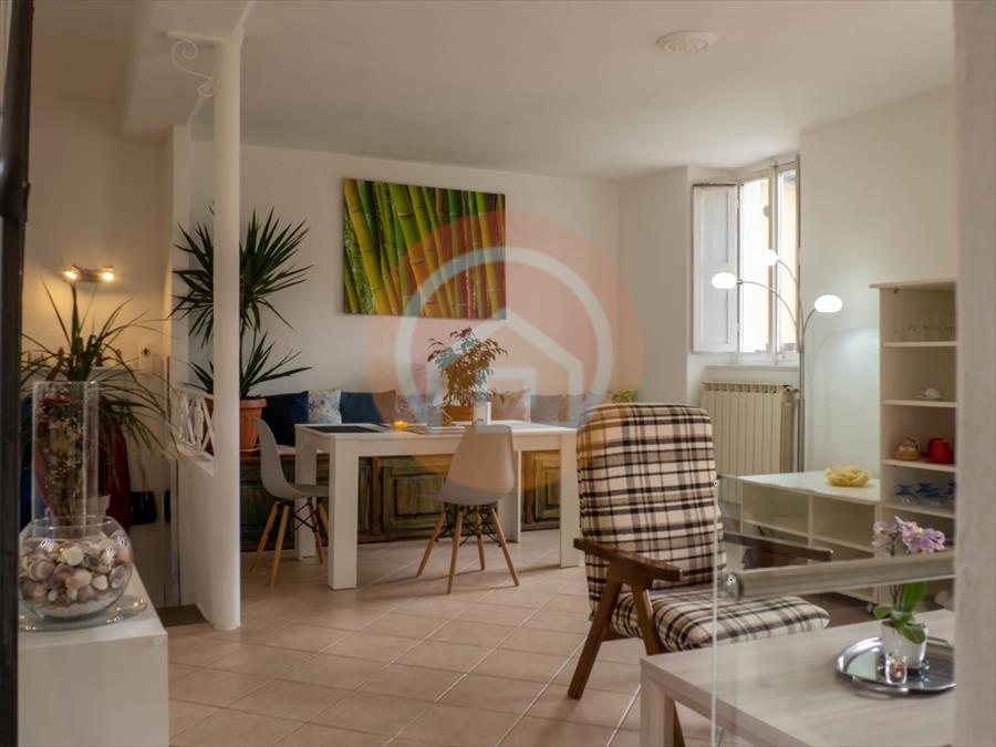 casa indipendente in vendita a Gallicano