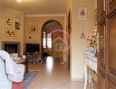casa indipendente in vendita a Gallicano
