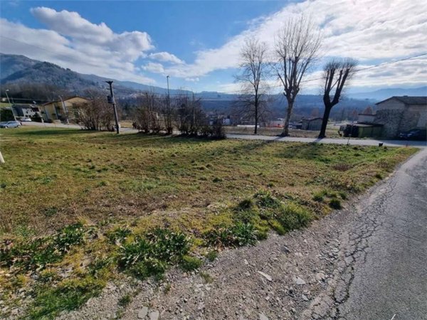 terreno agricolo in vendita a Gallicano